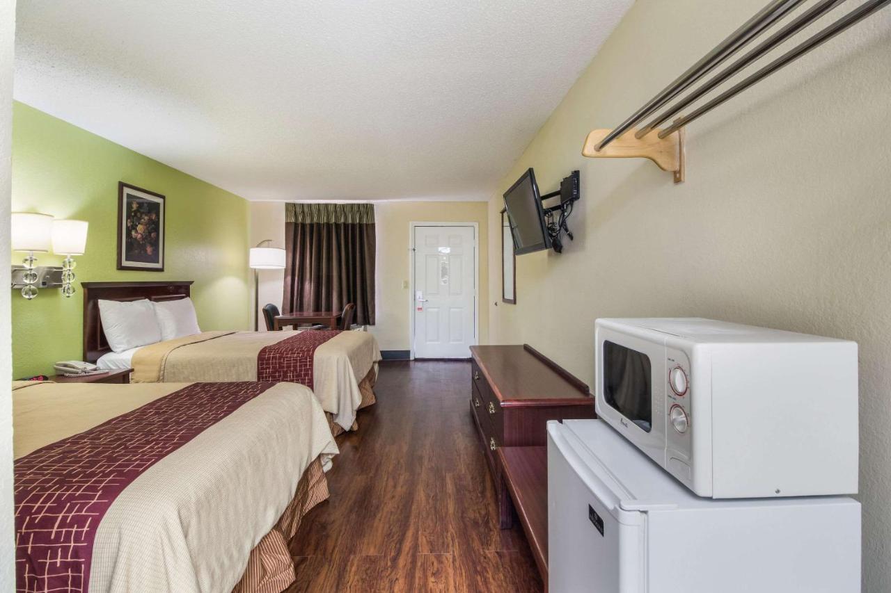 Rodeway Inn Bolivar المظهر الخارجي الصورة